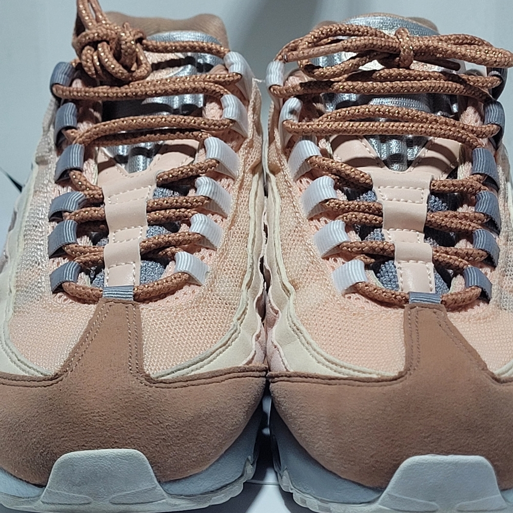 Nike air max 95 size 10 women's